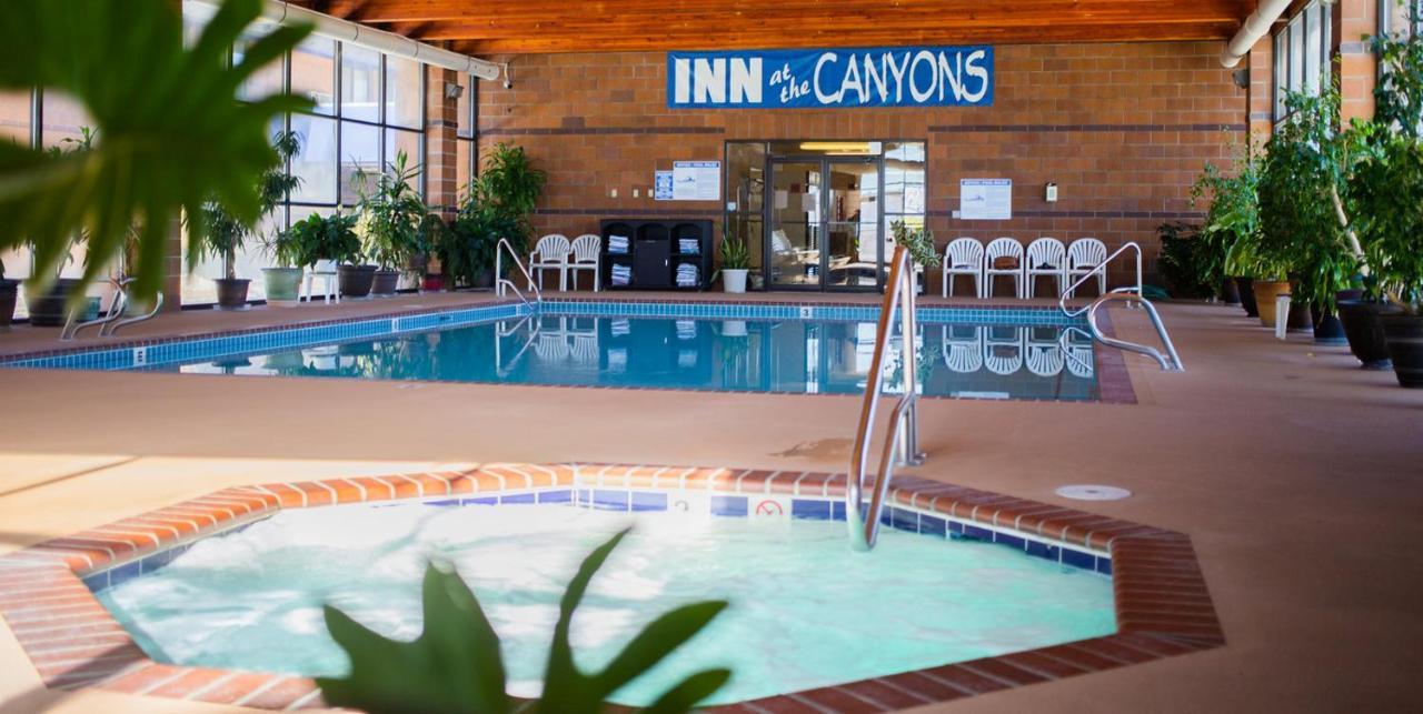 Inn At The Canyons Монтичелло Экстерьер фото