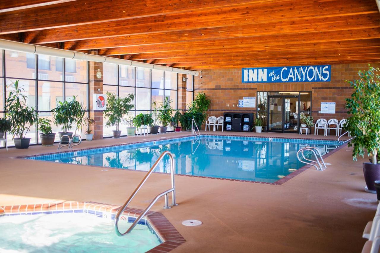 Inn At The Canyons Монтичелло Экстерьер фото